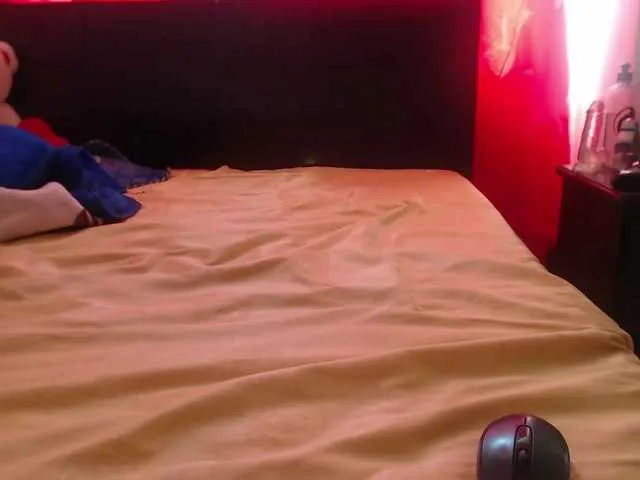 Live sex webcam photo for Daizy-cooper #269311162