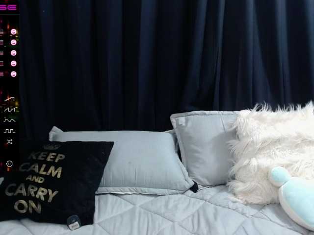 Live sex webcam photo for Lu-baby #269299254