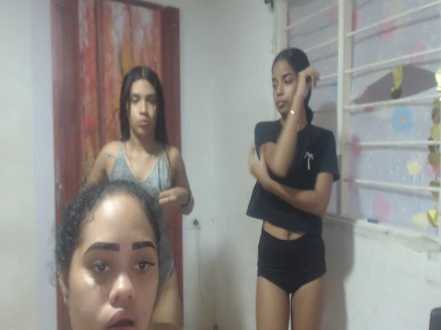 Live sex webcam photo for Frefreesx1 #269312421