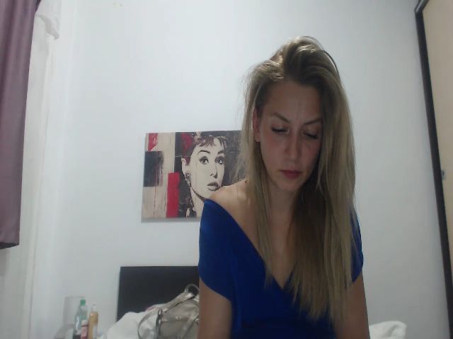 Live sex webcam photo for MonicaDiamond #269314146