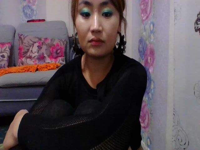 Live sex webcam photo for AsianDoll2000 #269309173