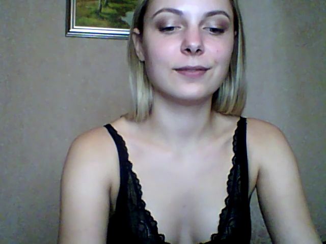 Live sex webcam photo for BreeAngel #269303941