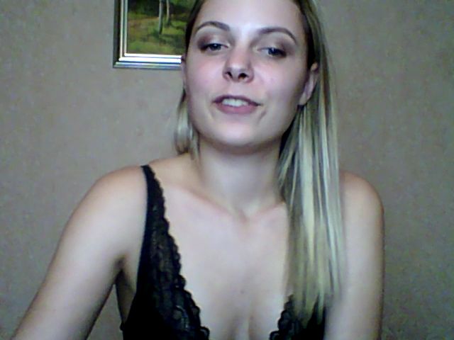 Live sex webcam photo for BreeAngel #269307594