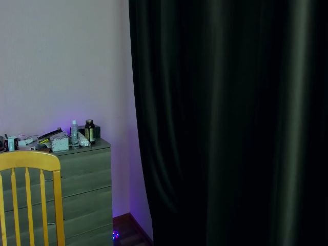 Live sex webcam photo for Daisymarly #269303027