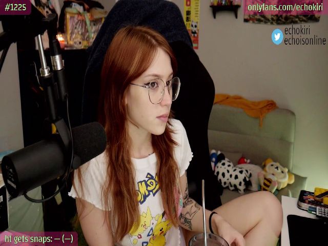Live sex webcam photo for echokiri #269299644