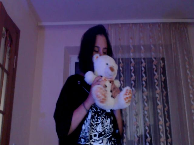 Live sex webcam photo for Meowny #269299822
