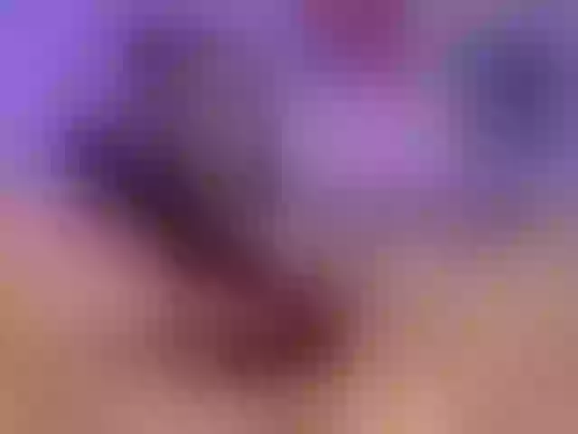 Live sex webcam photo for LisaBellic #269306133