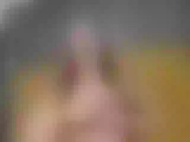 Live sex webcam photo for ArianaDiosa #269310421