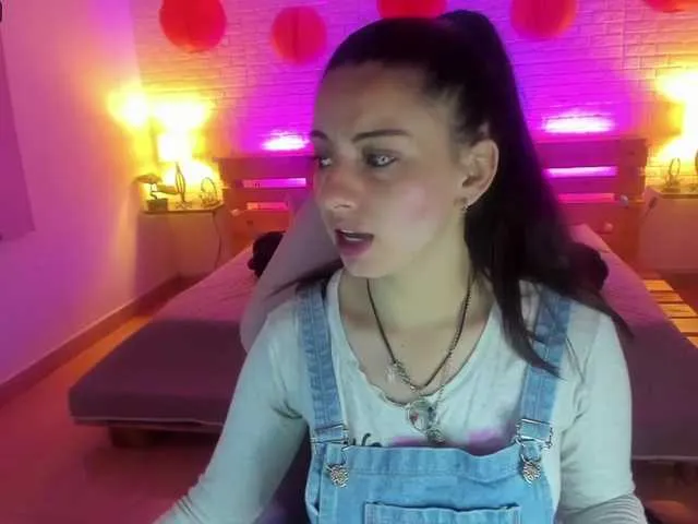 Live sex webcam photo for tory-carter #269306361