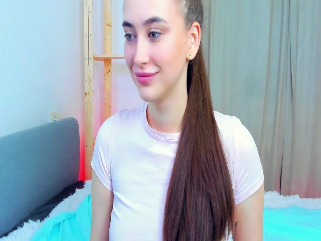 Live sex webcam photo for Lanna_Rhoades #269309429