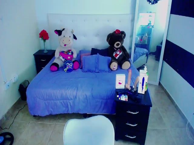 Live sex webcam photo for Salome_roses #269308068