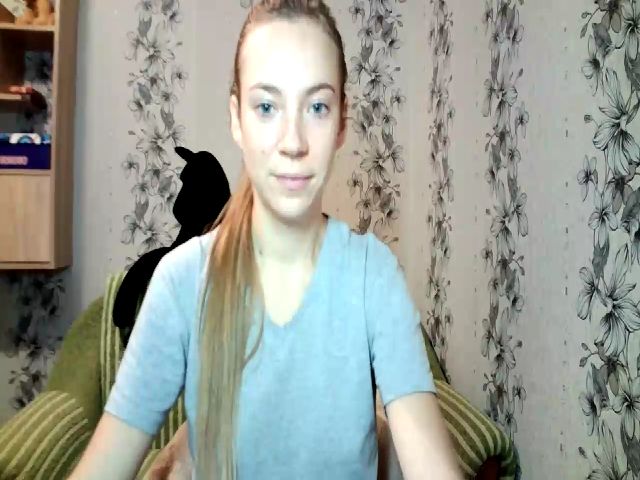 Live sex webcam photo for MissGladys #269309355