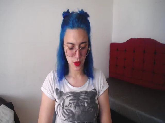 Live sex webcam photo for Carolinforbes #269312665