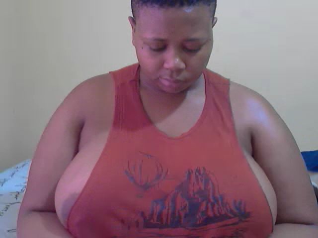 Live sex webcam photo for Longlove2 #269303500