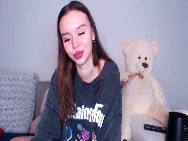 Live sex webcam photo for AliceSkye #269304772