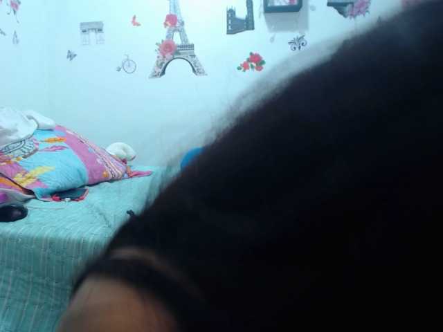 Live sex webcam photo for Emmabeck #269302216