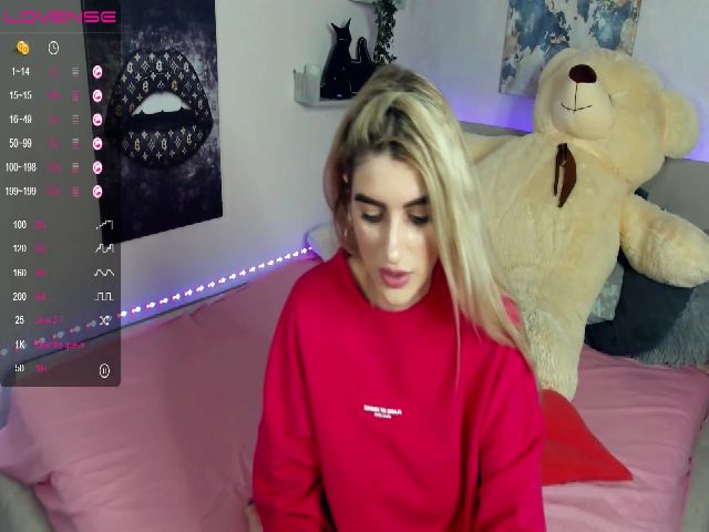 Live sex webcam photo for Eva_Gracee #269307994