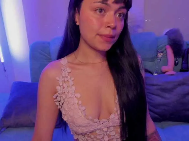 Live sex webcam photo for reiven-brown #269325438