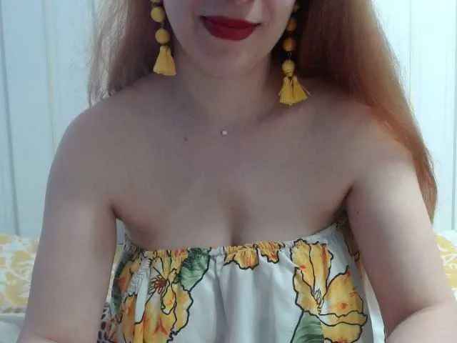 Live sex webcam photo for Alida-2 #269329879