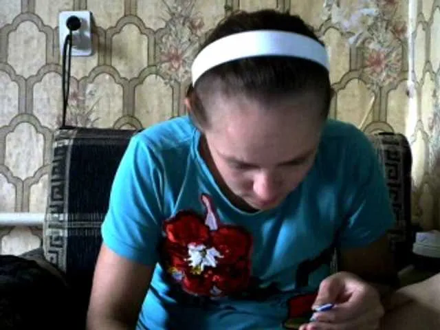 Live sex webcam photo for REPTILIAY #269325134