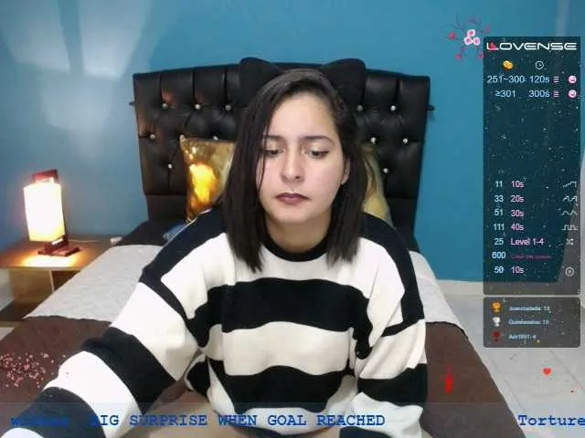 Live sex webcam photo for goddesstepha #269316857