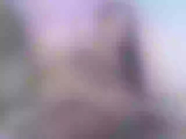 Live sex webcam photo for lizzarobert #269330060