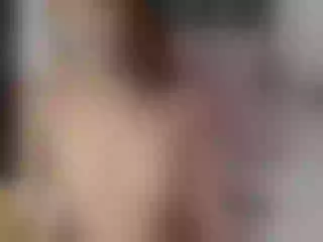 Live sex webcam photo for LisaEbonny #269324780