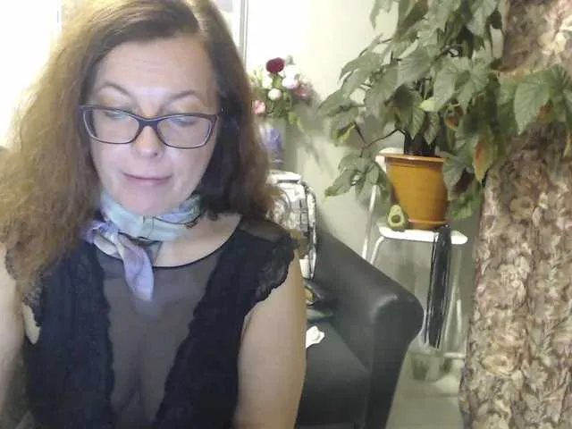 Live sex webcam photo for HelenBerg #269315564