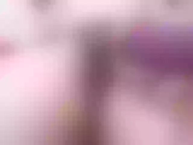 Live sex webcam photo for leahbella21 #269315833