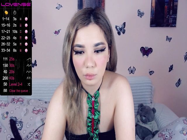 Live sex webcam photo for Ellaquality #269321685