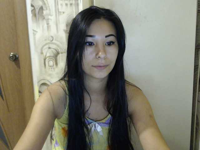 Live sex webcam photo for HotRose01 #269316108