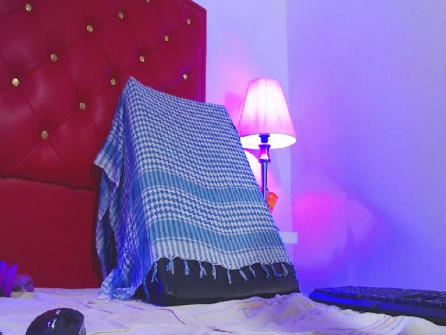 Live sex webcam photo for VioletaClay #269326320