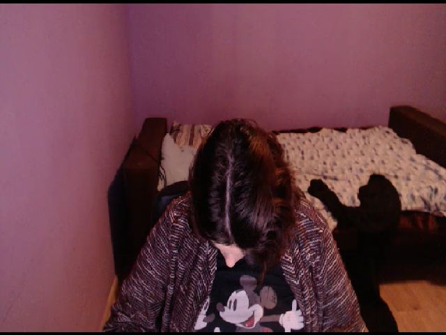 Live sex webcam photo for LoveJulliette #269331989