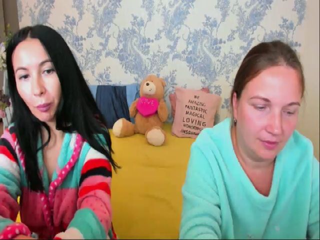 Live sex webcam photo for NikaRysa #269317253