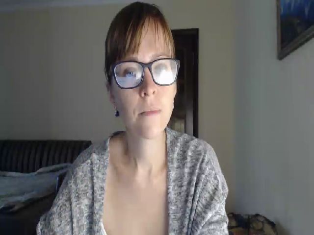 Live sex webcam photo for SmallUniverse #269322411