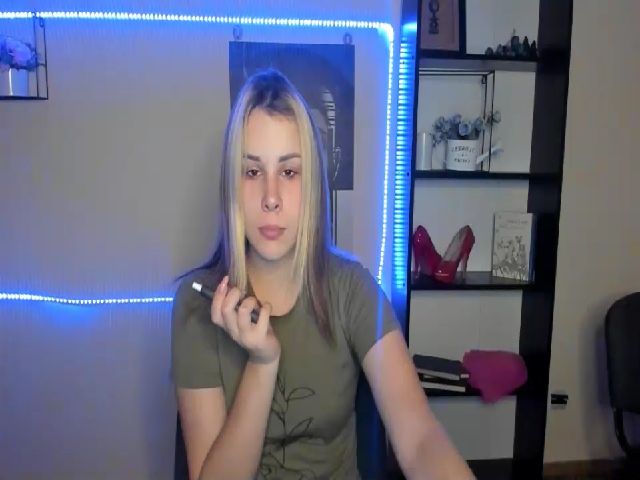 Live sex webcam photo for PolliMilk #269318742