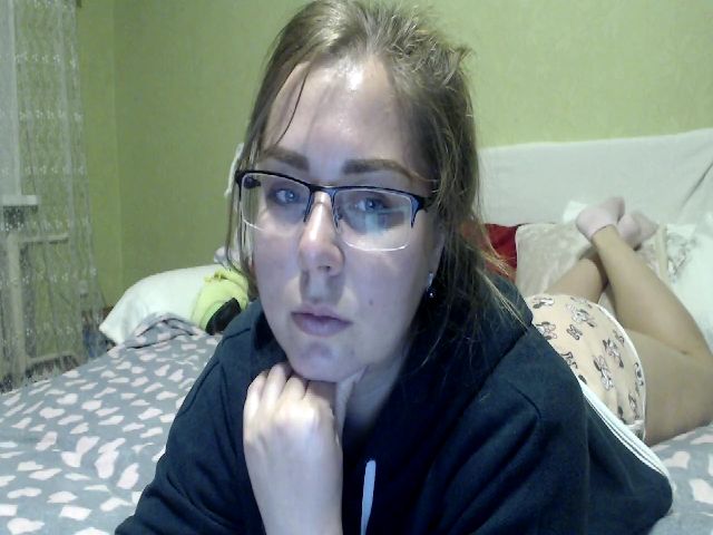 Live sex webcam photo for Scarlet_Johan #269328793