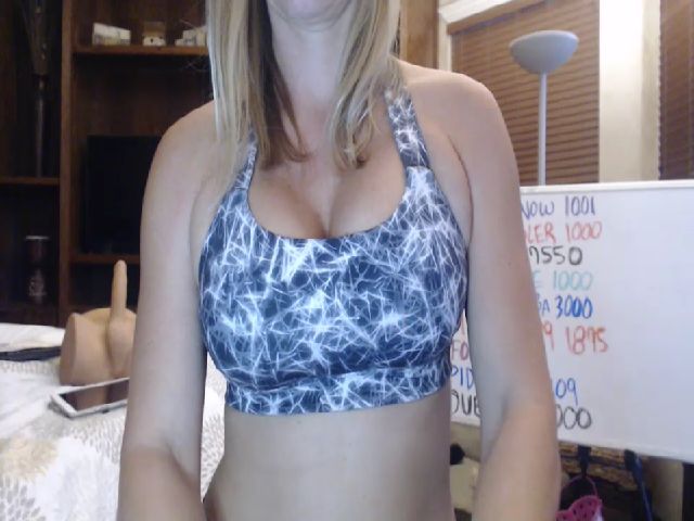 Live sex webcam photo for Autumn_Blonde #269325701