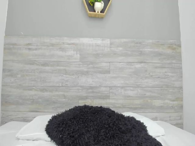 Live sex webcam photo for Skypiink #269319257