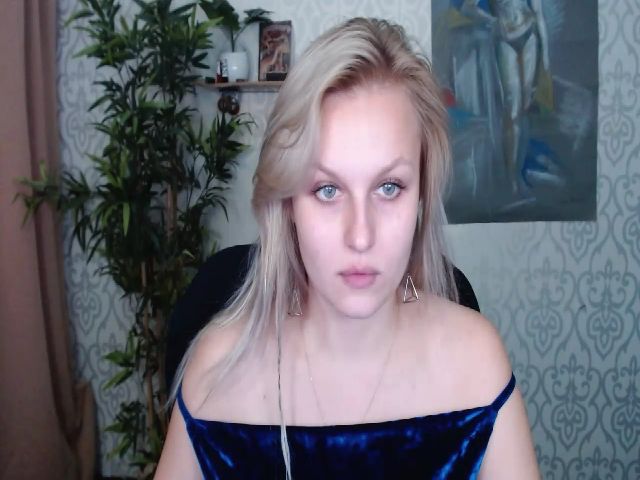 Live sex webcam photo for Dorina_xX #269325911