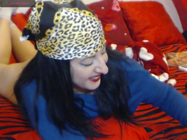 Live sex webcam photo for Joanna4you_ #269331296