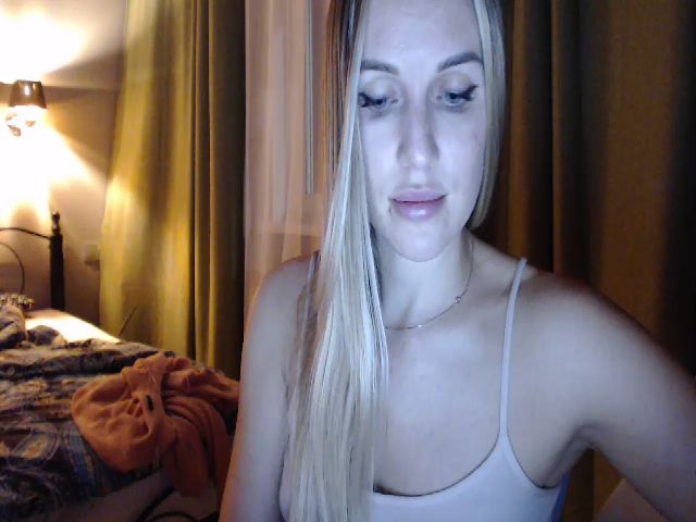 Live sex webcam photo for Super_Giraffe #269332262