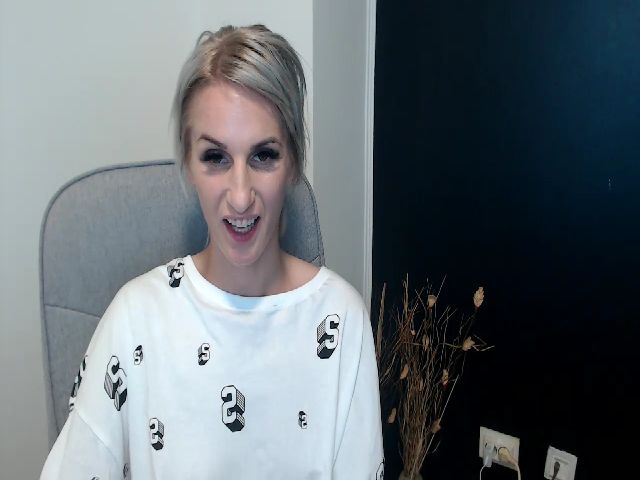 Live sex webcam photo for Blonde_ANGE #269321885