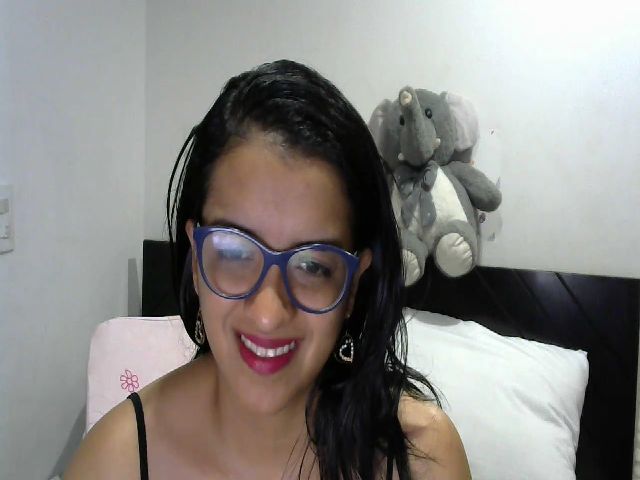 Live sex webcam photo for Ashley_hot91 #269319071