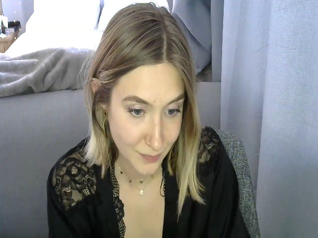 Live sex webcam photo for Tattoo_bbgirl #269326427