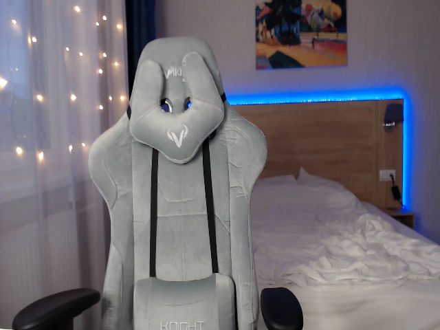 Live sex webcam photo for euphoriadance #269318840