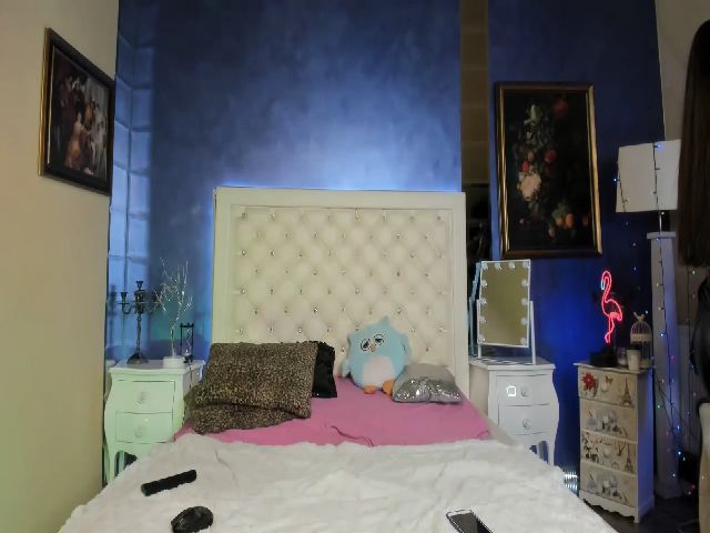 Live sex webcam photo for Missxanabelle #269327516