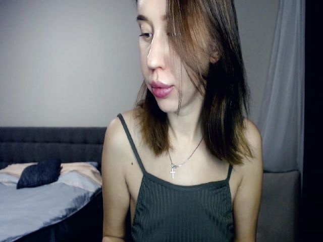 Live sex webcam photo for MiniDivaa #269334415