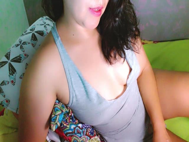 Live sex webcam photo for Azuhky #269318221