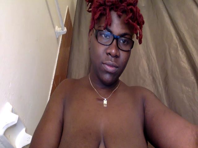 Live sex webcam photo for Candyrain007 #269326936